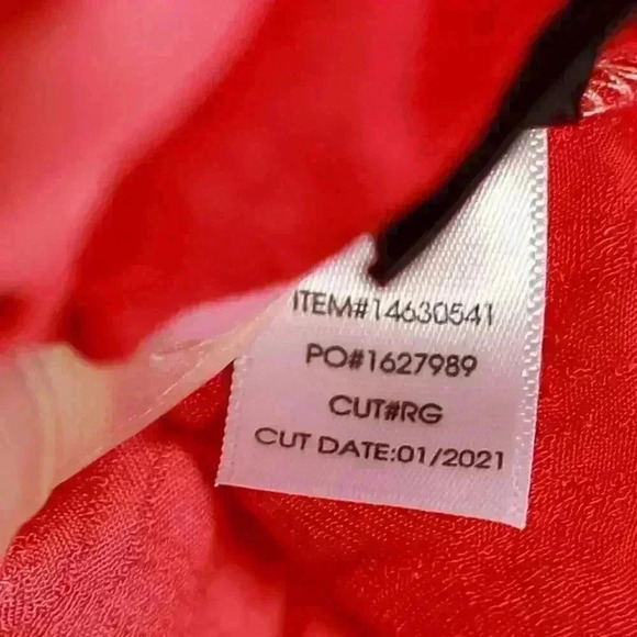 NWT Torrid Size 1X Orange Ombre Smocked Challis Cold Shoulder Bell Sleeve Blouse - Picture 11 of 12